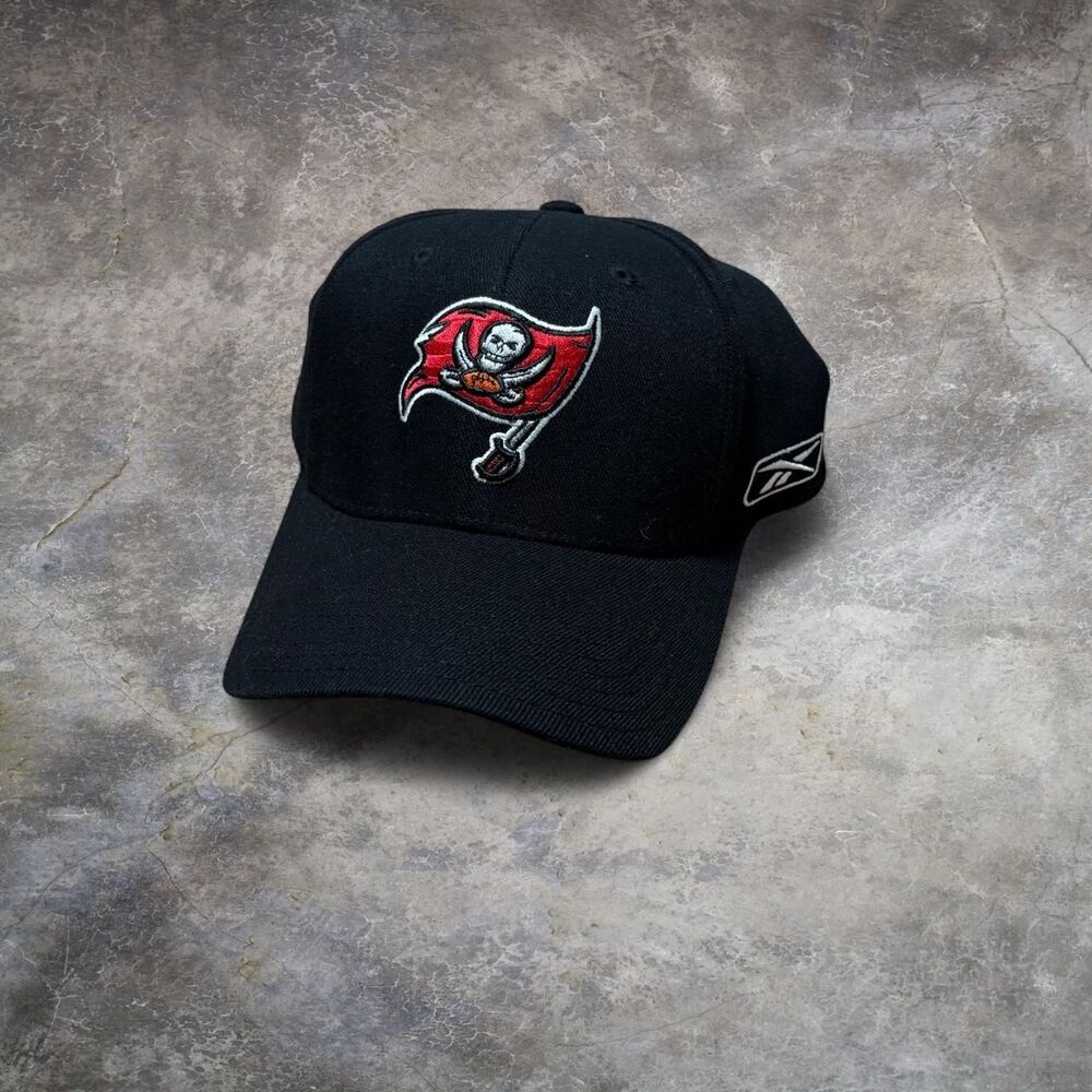 Reebok Men's Black Hat